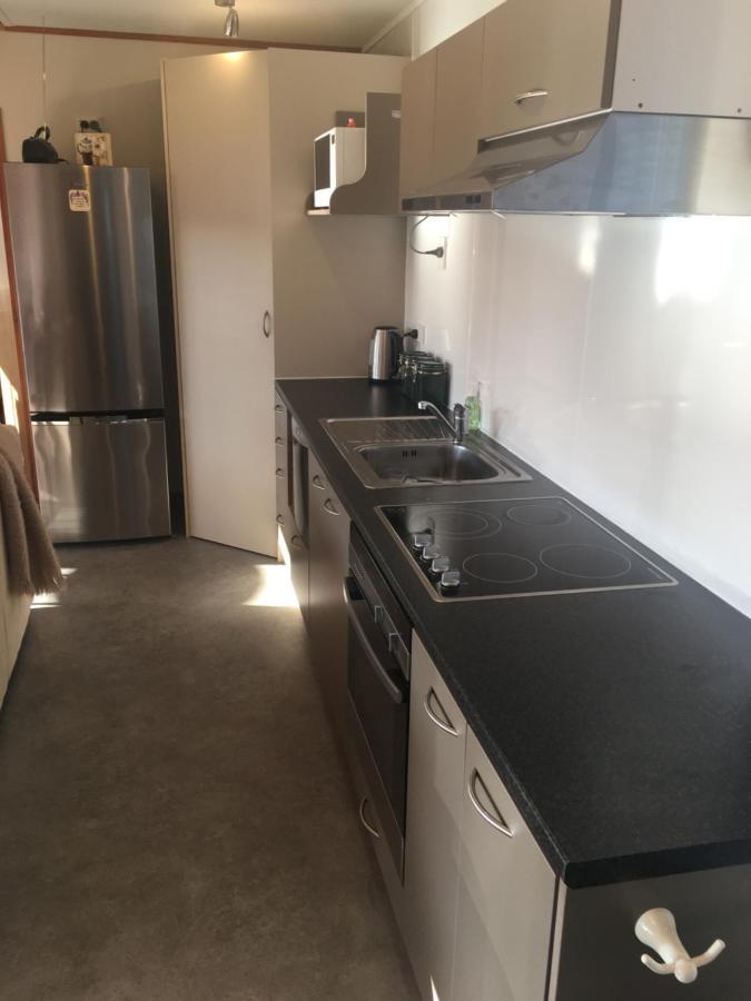 Te Anau Cottage On Govan Екстериор снимка